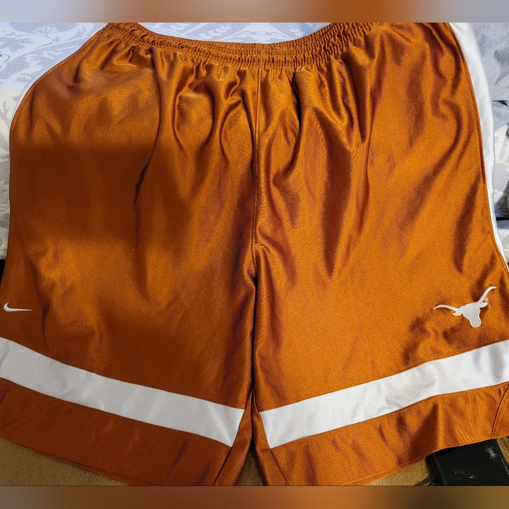 Nike Longhorn Basketball Shorts 2x